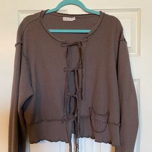 Bodil Sweater Size Medium
